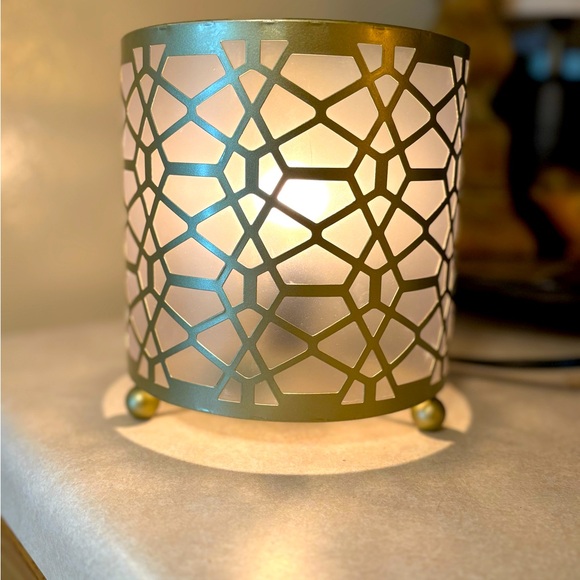 Gold Geometric Table Lamp/night light - Picture 1 of 8